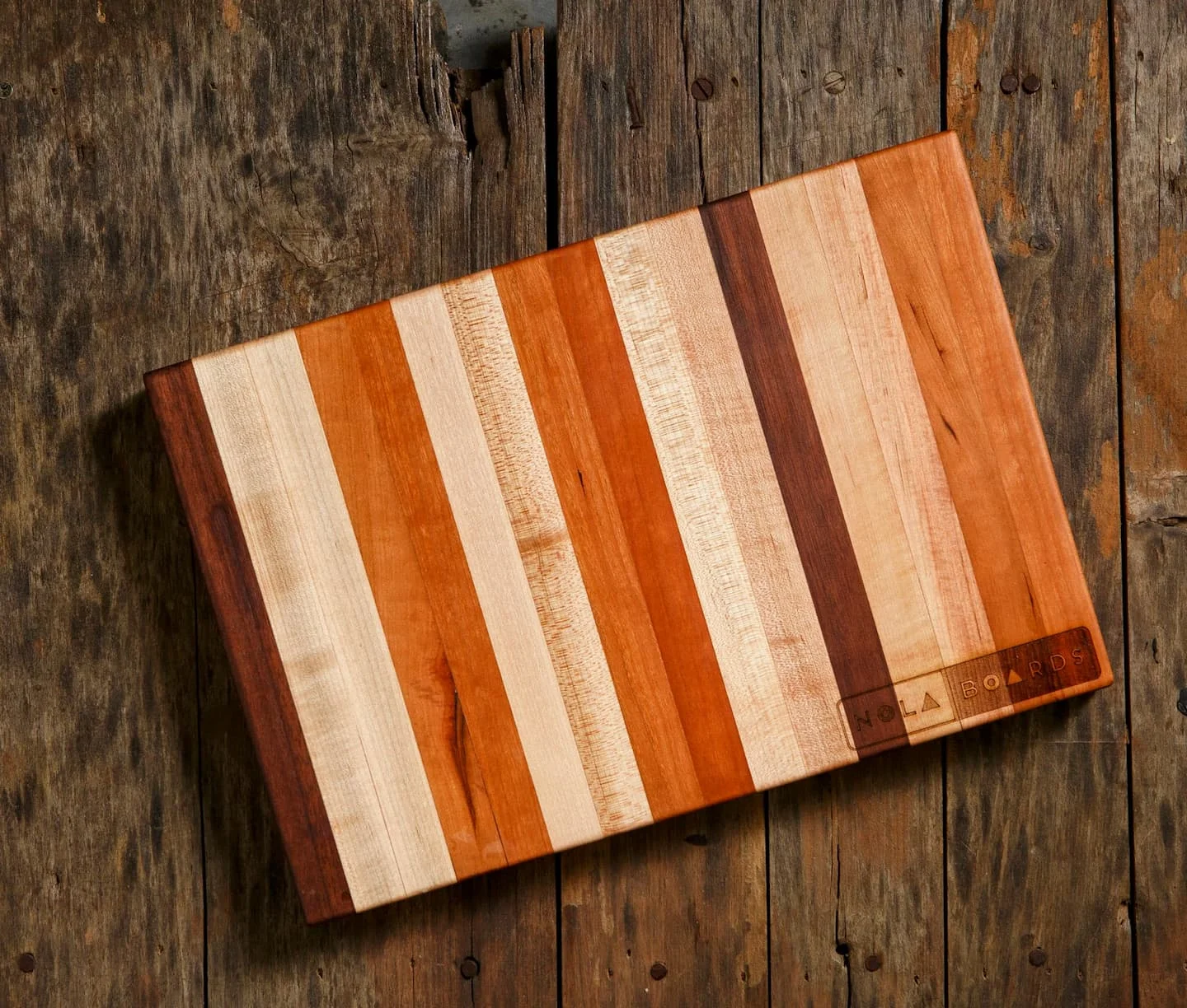 ROUX CUTTING BOARD
