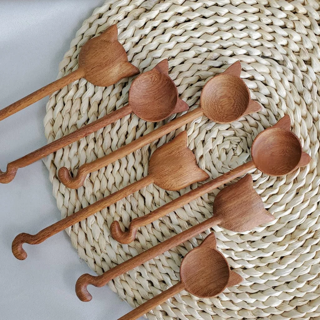 HAND-CARVED CAT WOODEN STIRRING SPOON