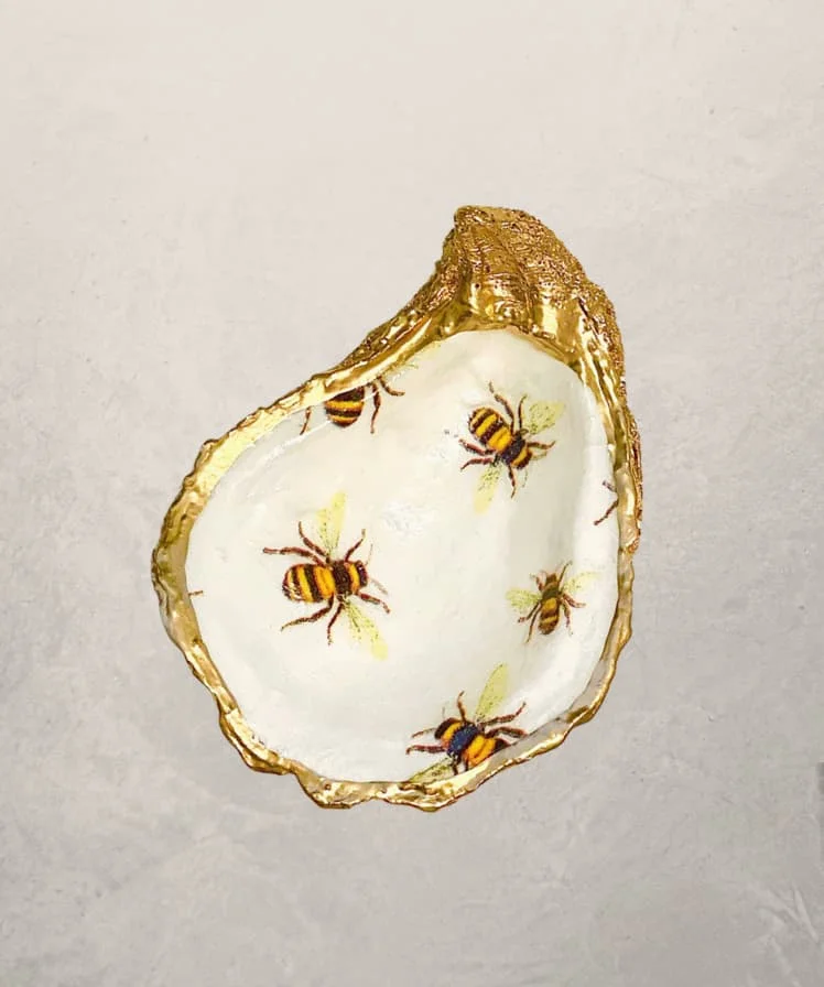 BUSY BEE OYSTER TRINKET DISH